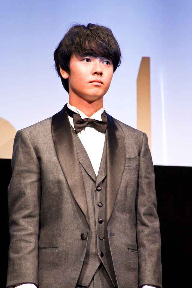 水川あさみ、浅香航大、寄川歌太、萩原慎一郎さんの短歌集からお気に入りの一首を発表（16枚目）