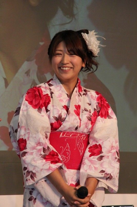 『ナナとカオル 第2章』イベントで主演の青野未来がムチ打ち初挑戦！　「わたしがSかMか自分でも知りたい」　画像ギャラリー（13枚目）