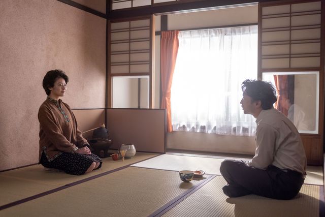 東海林（津田健次郎）が柳井家にやって来て…「あんぱん」第24週「あんぱんまん誕生」第119回（3枚目）