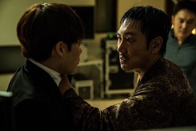 強烈キャラ多数！チョ・ジヌン＆リュ・ジュンヨル出演『毒戦 BELIEVER』（10枚目）