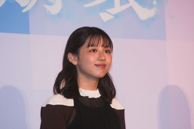 IMP.佐藤新、メガネルックで渡邉美穂らと登壇！『青春ゲシュタルト崩壊』初日舞台挨拶（5枚目）