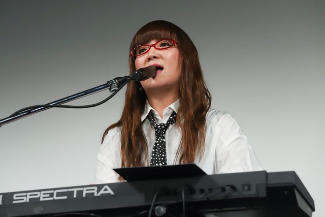 桜井日奈子、堀田真由、箭内夢菜、美女3人がそろい踏み！（12枚目）