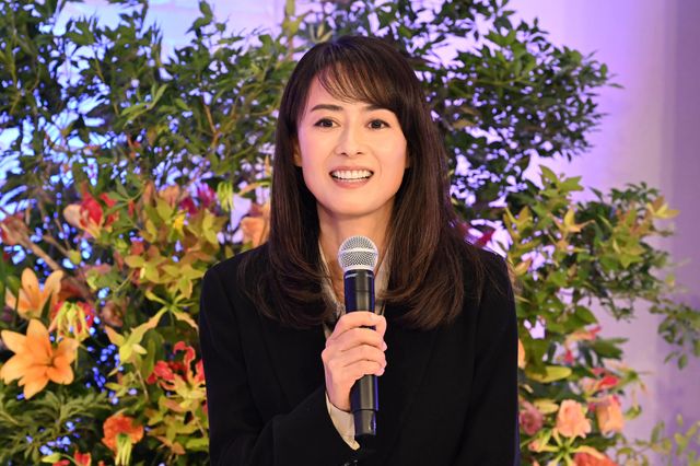 後藤久美子、変わらぬ美しさ！松本清張ドラマスペシャル「顔」で武井咲とW主演：フォトギャラリー