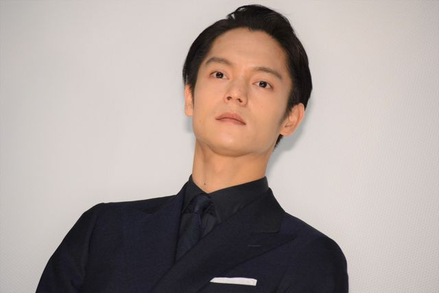 窪田正孝、“ペンギン”役は特殊メイクかと思っていた！『ファンシー』公開記念舞台あいさつ（2枚目）