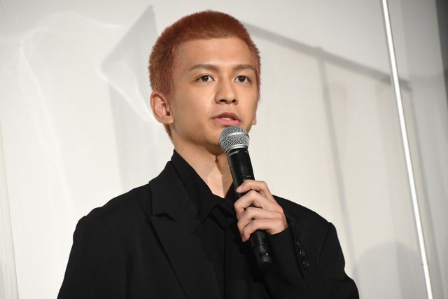 小雪＆田中偉登“母子”、映画『桜色の風が咲く』舞台あいさつに登壇（9枚目）