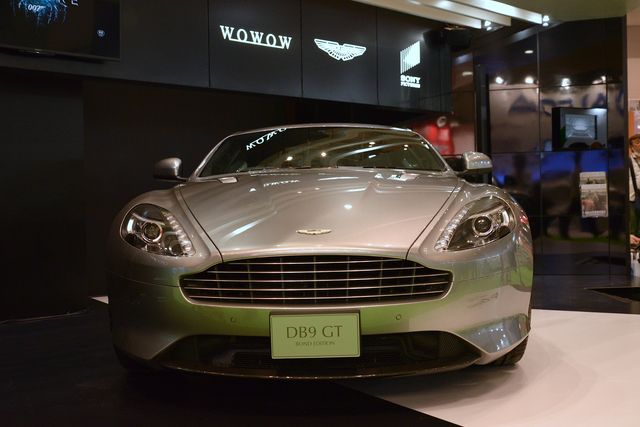 「007」ファンの俳優・細川茂樹、「ご飯が炊ける」ボンドカー希望！アストンマーティン限定モデルフォトギャラリー（7枚目）