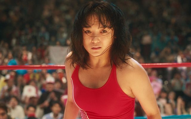 ゆりやん・唐田えりか・剛力彩芽らが激変！「極悪女王」場面写真（5枚目）