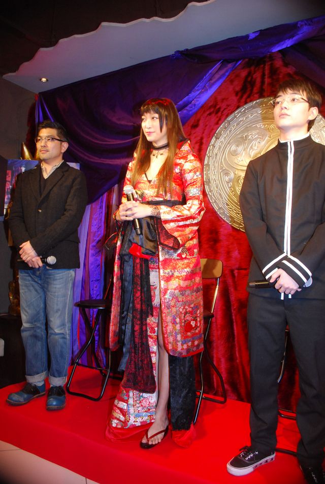 杏の妖艶な衣装姿をもっと！「CLAMPドラマ ホリック xxxHOLiC」の制作発表記者会見フォトギャラリー：フォトギャラリー