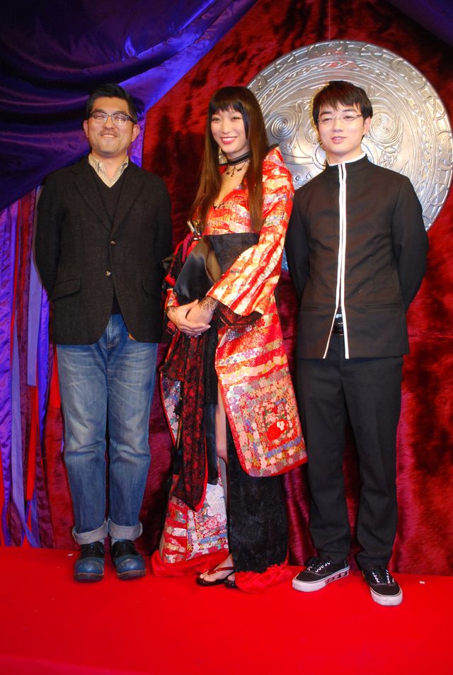 杏の妖艶な衣装姿をもっと！「CLAMPドラマ ホリック xxxHOLiC」の制作発表記者会見フォトギャラリー（8枚目）