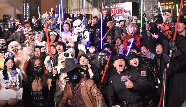 最後のスター・ウォーズにファン集合！『スター・ウォーズ／スカイウォーカーの夜明け』前夜祭上映フォトギャラリー（13枚目）