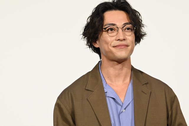 大東駿介＆飯豊まりえ、NHKドラマ10「シバのおきて～われら犬バカ編集部～」完成試写会へ（7枚目）