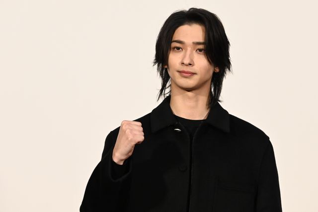 横浜流星、大河ドラマ「べらぼう～蔦重栄華乃夢噺～」完成試写会会見の様子（6枚目）