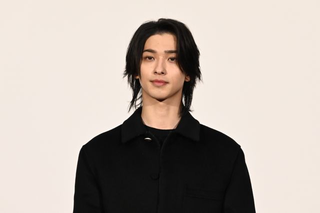 横浜流星、大河ドラマ「べらぼう～蔦重栄華乃夢噺～」完成試写会会見の様子（7枚目）