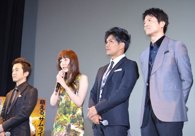 北村一輝、共演の猫にデレデレ！映画『猫侍』完成披露試写会（13枚目）