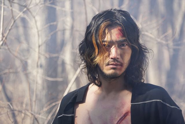 【22枚】ついに最終決戦！映画『仮面ライダーアマゾンズ THE MOVIE 最後ノ審判』場面写真（8枚目）