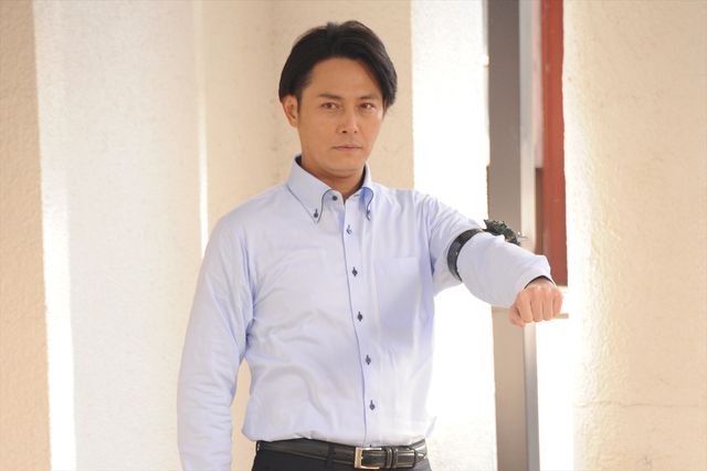 【22枚】ついに最終決戦！映画『仮面ライダーアマゾンズ THE MOVIE 最後ノ審判』場面写真（11枚目）