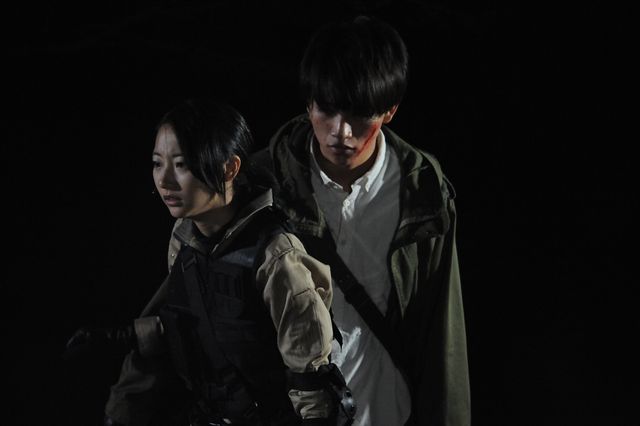 【22枚】ついに最終決戦！映画『仮面ライダーアマゾンズ THE MOVIE 最後ノ審判』場面写真（14枚目）