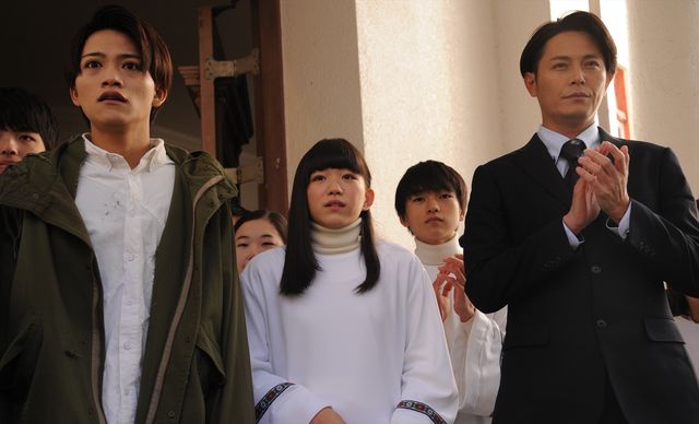 【22枚】ついに最終決戦！映画『仮面ライダーアマゾンズ THE MOVIE 最後ノ審判』場面写真（18枚目）