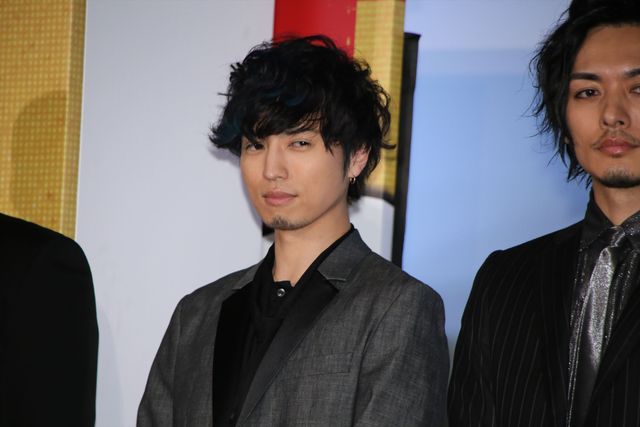 伊勢谷友介、松葉づえで『新宿スワンII』イベントに登壇　画像ギャラリー（29枚目）