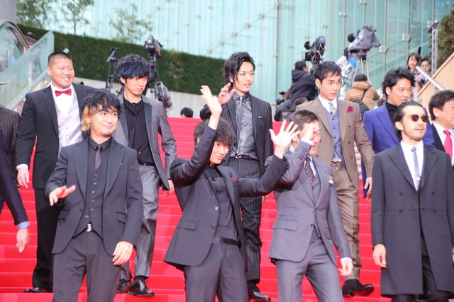 伊勢谷友介、松葉づえで『新宿スワンII』イベントに登壇　画像ギャラリー（56枚目）