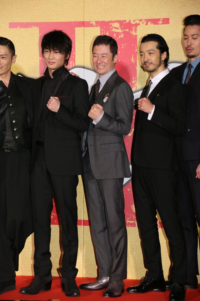 伊勢谷友介、松葉づえで『新宿スワンII』イベントに登壇　画像ギャラリー（80枚目）