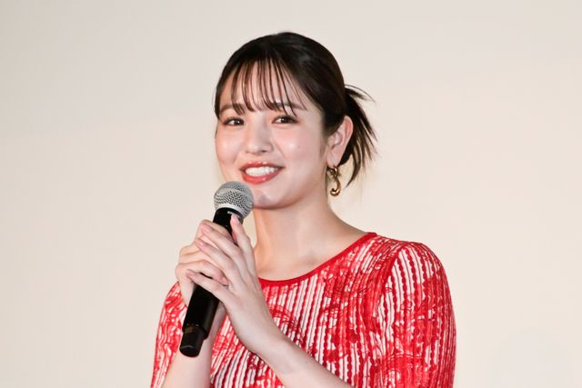 京本大我、黒スーツで古川琴音らと登壇！『言えない秘密』完成披露の様子（5枚目）