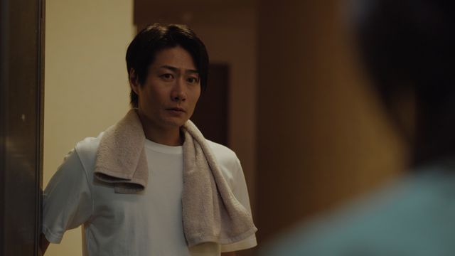 戸次重幸、飯豊まりえらNHK「あれからどうした」場面写真（2枚目）