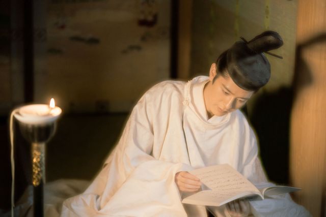 祝「源氏物語」“連載”決定！一条天皇がドハマり「光る君へ」第32回場面写真：フォトギャラリー