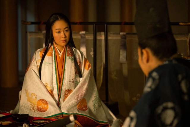 祝「源氏物語」“連載”決定！一条天皇がドハマり「光る君へ」第32回場面写真（9枚目）