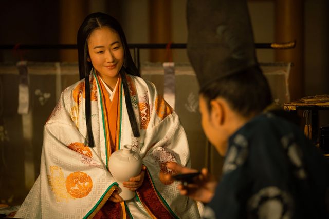祝「源氏物語」“連載”決定！一条天皇がドハマり「光る君へ」第32回場面写真（10枚目）