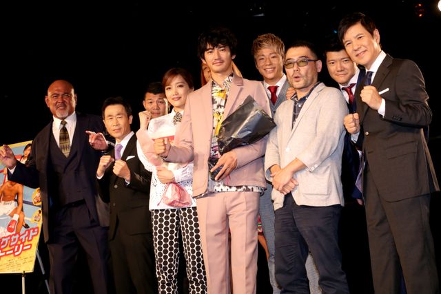 武藤敬司×武尊×黒潮“イケメン”二郎×亀田兄弟、強者ズラリ！（3枚目）