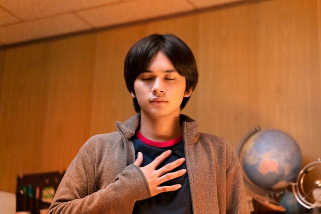 石井杏奈がずぶ濡れのままロッカーに…『砕け散るところを見せてあげる』より（6枚目）