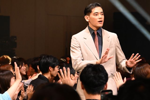 本木雅弘の長男・UTAも登壇！Netflixシリーズ「ガス人間」配信記念イベント（16枚目）
