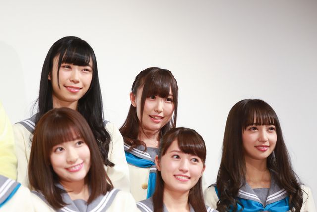 Aqoursが制服姿で集結！劇場版『ラブライブ！サンシャイン!!』完成披露試写会（20枚目）