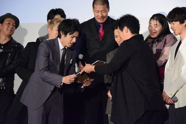 川村壱馬、山田裕貴、神尾楓珠らイケメンたちの幼少期ショット大放出！『HiGH&LOW THE WORST』初日舞台あいさつ（25枚目）