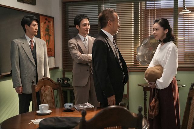 旗揚げから1年…「ブギウギ」第31回の場面写真（4枚目）