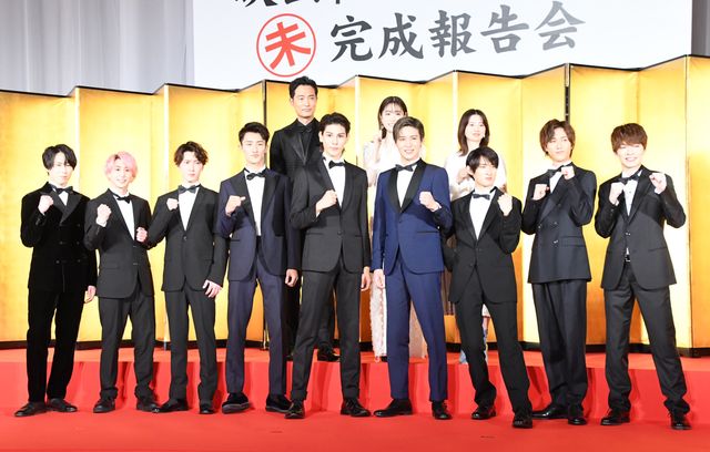 Snow Man集合！『映画　おそ松さん』未完成披露報告会：フォトギャラリー