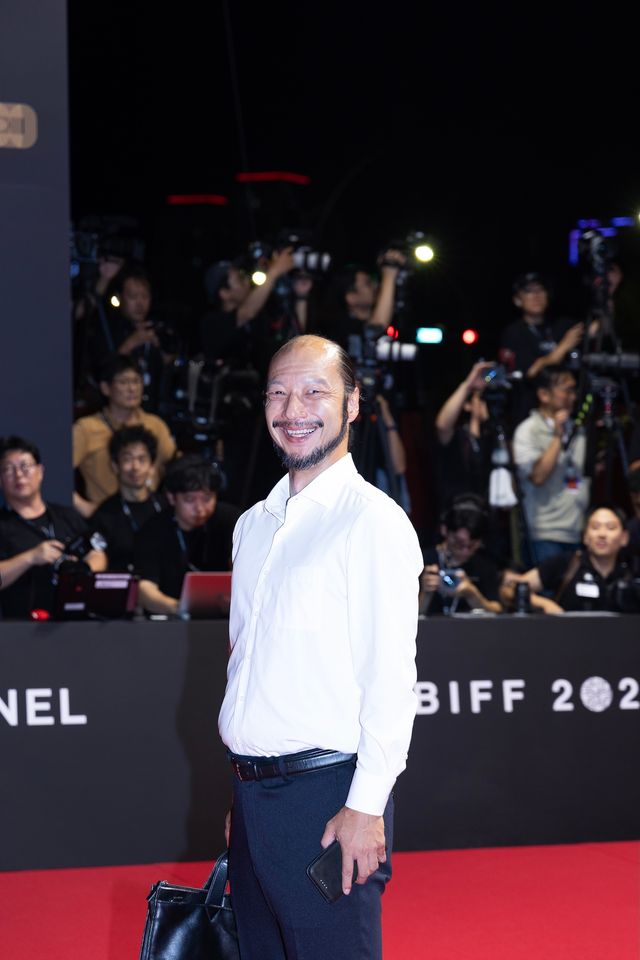 実写映画『8番出口』二宮和也が韓国プレミアに登壇【釜山国際映画祭】（7枚目）