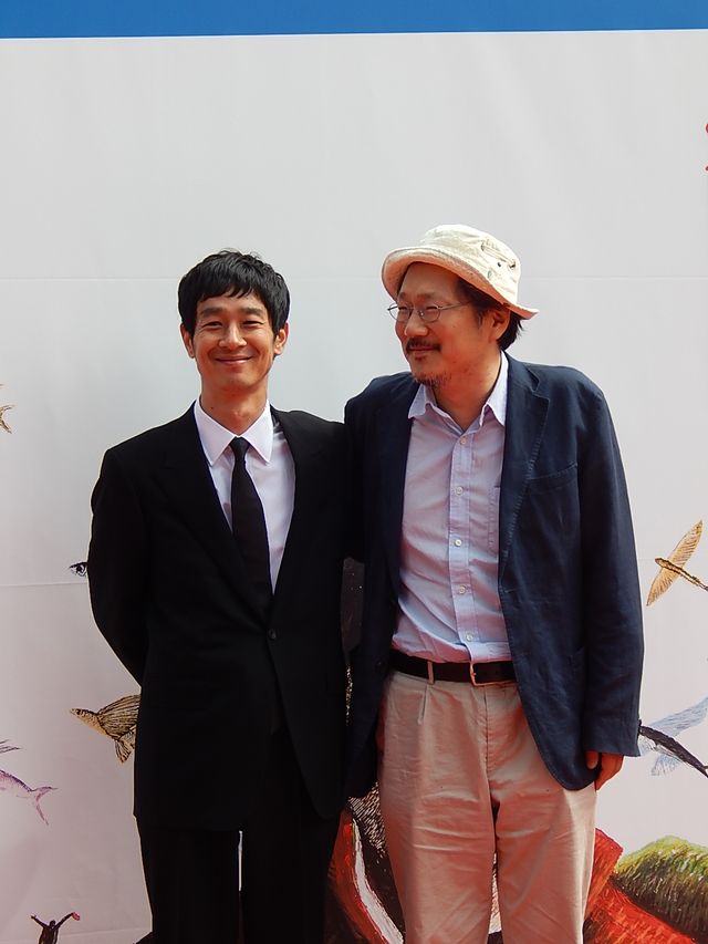 加瀬亮、ベネチアでリラックス＆笑顔！フォトギャラリー（6枚目）