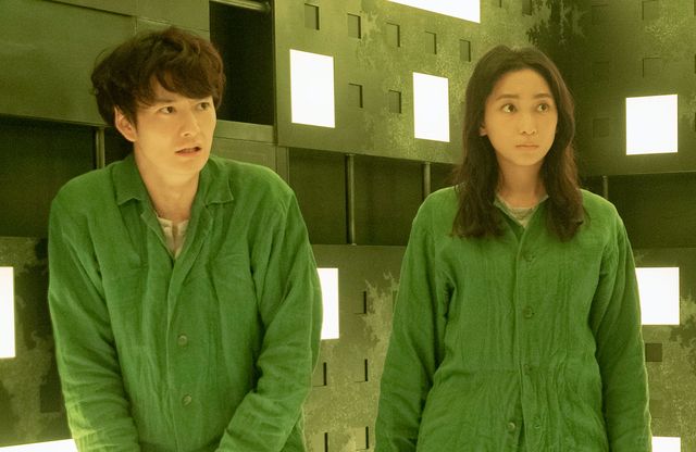 謎だらけ……『CUBE 一度入ったら、最後』場面写真（6枚目）