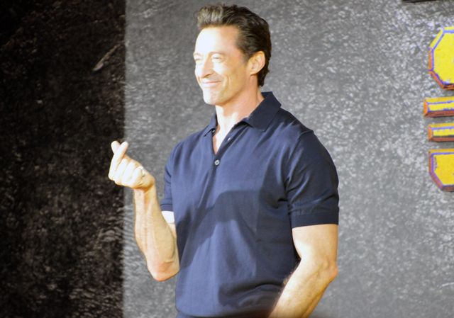 ライアン＆ヒュー、サプライズギフトに大興奮！『デッドプール＆ウルヴァリン』韓国記者会見（12枚目）