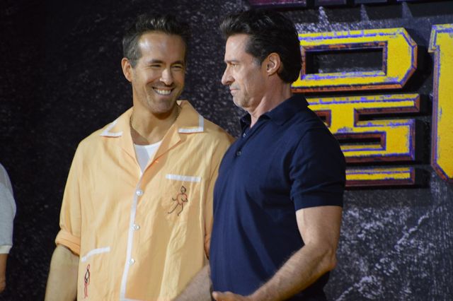 ライアン＆ヒュー、サプライズギフトに大興奮！『デッドプール＆ウルヴァリン』韓国記者会見（30枚目）