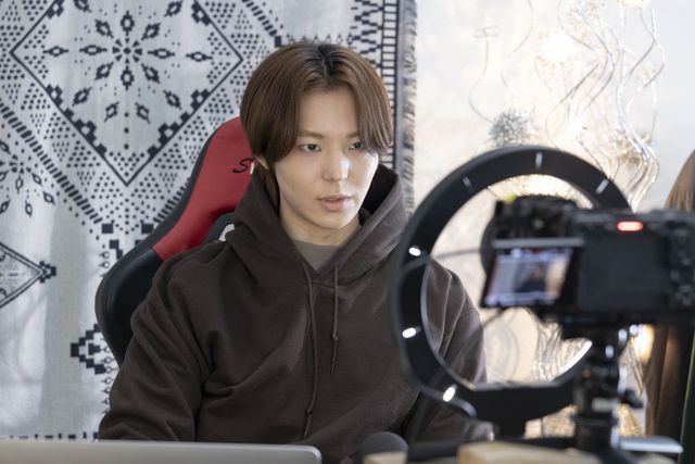 ヘイテツ、香取慎吾主演ドラマで俳優デビュー！「日本一の最低男」10話場面写真：フォトギャラリー