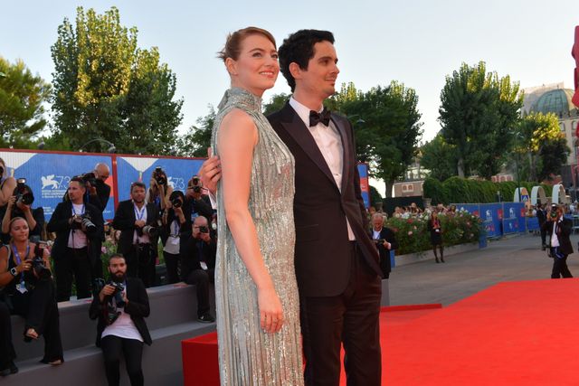 エマ・ストーン、きらびやかなドレスでレッドカーペット登場！（13枚目）