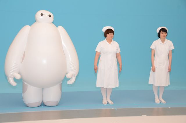 ハリセンボンのナース姿！『ベイマックス』MovieNEX発売記念CM撮影現場フォトギャラリー（8枚目）