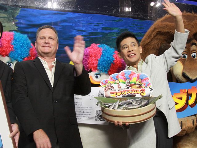 柳沢慎吾＆エリック・ダーネル監督＆キャラクターたちが登場！『マダガスカル3』イベントフォトギャラリー（5枚目）