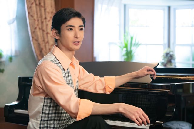 ミュージックティーチャー御手洗の素敵ショット！　朝ドラ「エール」場面カット（6枚目）