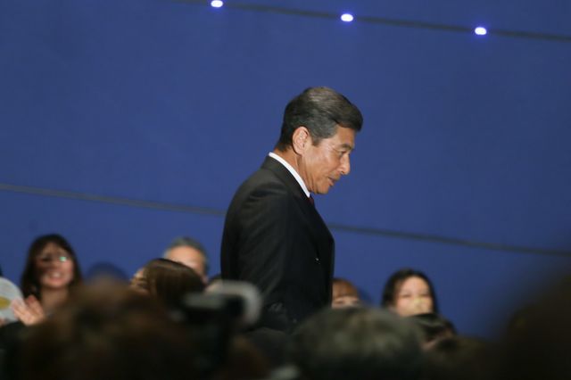 めっちゃ笑顔！菅田将暉＆浜辺美波らトークで盛り上がる『アルキメデスの大戦』初日舞台あいさつ（4枚目）