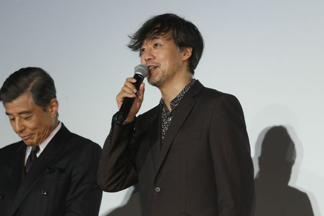 めっちゃ笑顔！菅田将暉＆浜辺美波らトークで盛り上がる『アルキメデスの大戦』初日舞台あいさつ（9枚目）