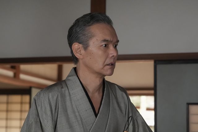 【画像5枚】朝ドラ「ブラッサム」清治（渡部篤郎）が見せた意外な行動…第4回場面写真：フォトギャラリー